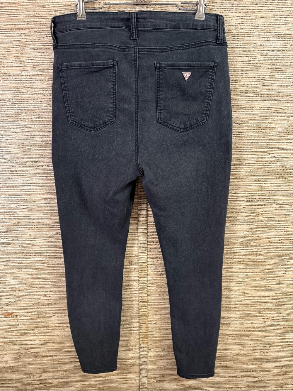 Guess Jeans High Rise Slim Ankle Women’s 32 Black Gray Concrete Faded Stretch - Picture 4 of 8